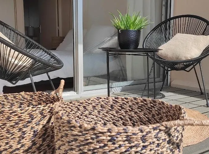 Le 3 Appartement Vue Mer Avec Jardin 100M De La Plage Et De La Thalasso